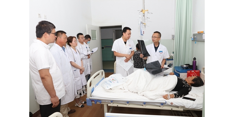 經橈動脈腦血管造影